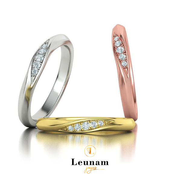 Anillo Mobius Twist con Diamantes – Oro 18k en Tres Tonos Disponibles