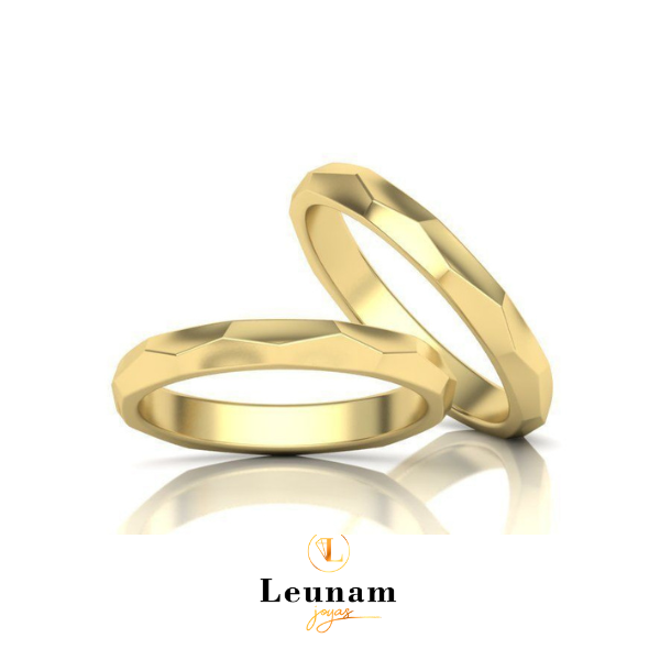 Alianzas Facetadas Modernas – Oro 18k en Tres Tonos