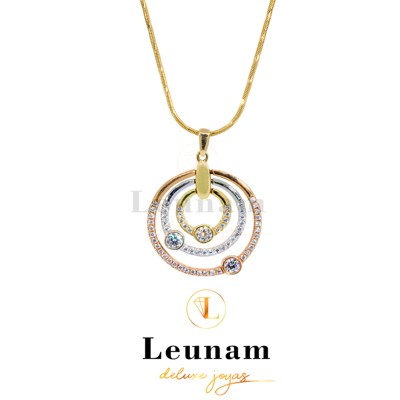 Dije de oro 18kt. diseno en tres colores de oro